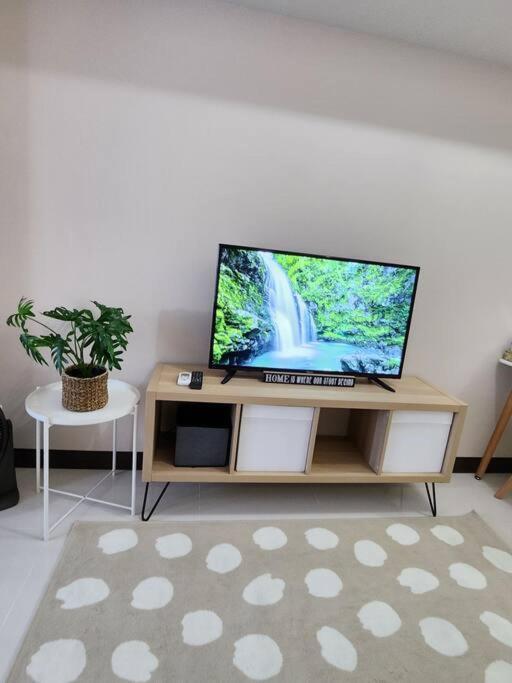 Cosy Executive 1 Bedroom Uptown Parksuites Ultra Fast Internet 마닐라 외부 사진