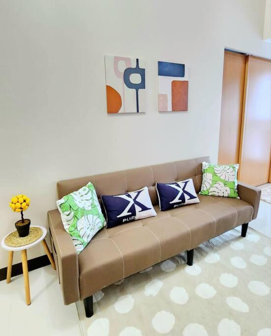 Cosy Executive 1 Bedroom Uptown Parksuites Ultra Fast Internet 마닐라 외부 사진